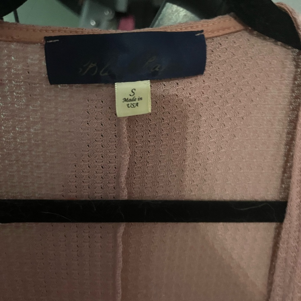 Pink cardigan - Picture 2 of 3